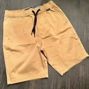 Hollister - 9” Men’s Short - Size - XS